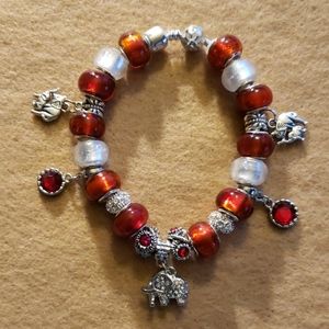 European style bracelet